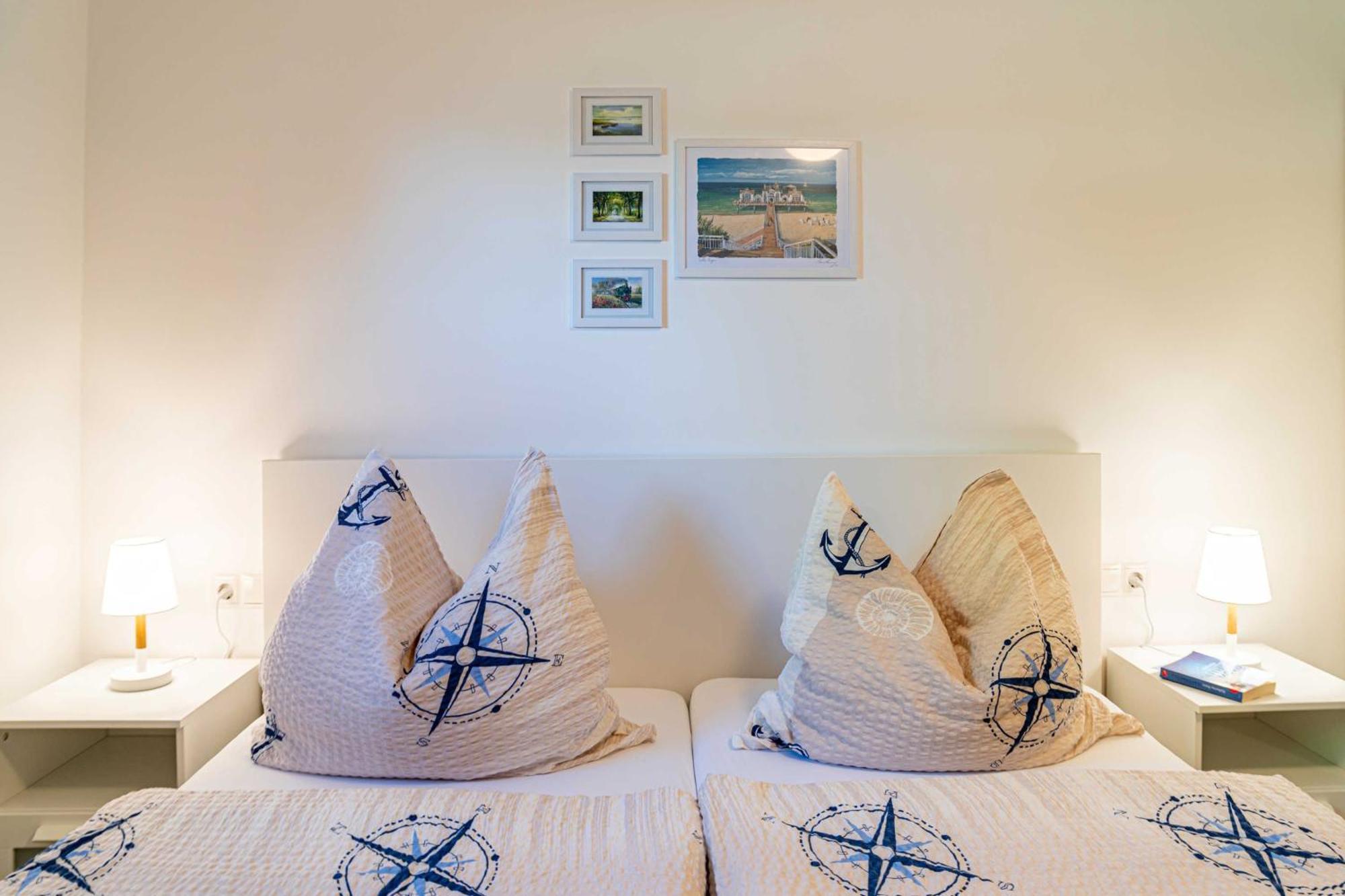 Selliner Ferienappartements Mit Balkon Und Seeblick Екстериор снимка